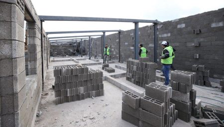 İslahiye’de süreksiz barınma alanlarının inşası devam ediyor