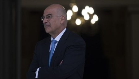 Yunanistan Savunma Bakanı: Türkiye tehdidi yayılıyor